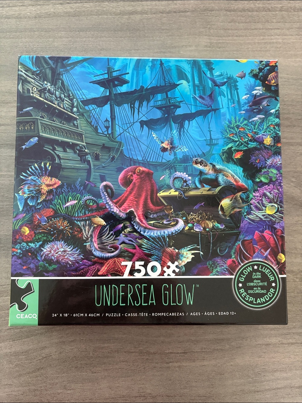 Undersea Glow 750-Piece Jigsaw Puzzle - Blue